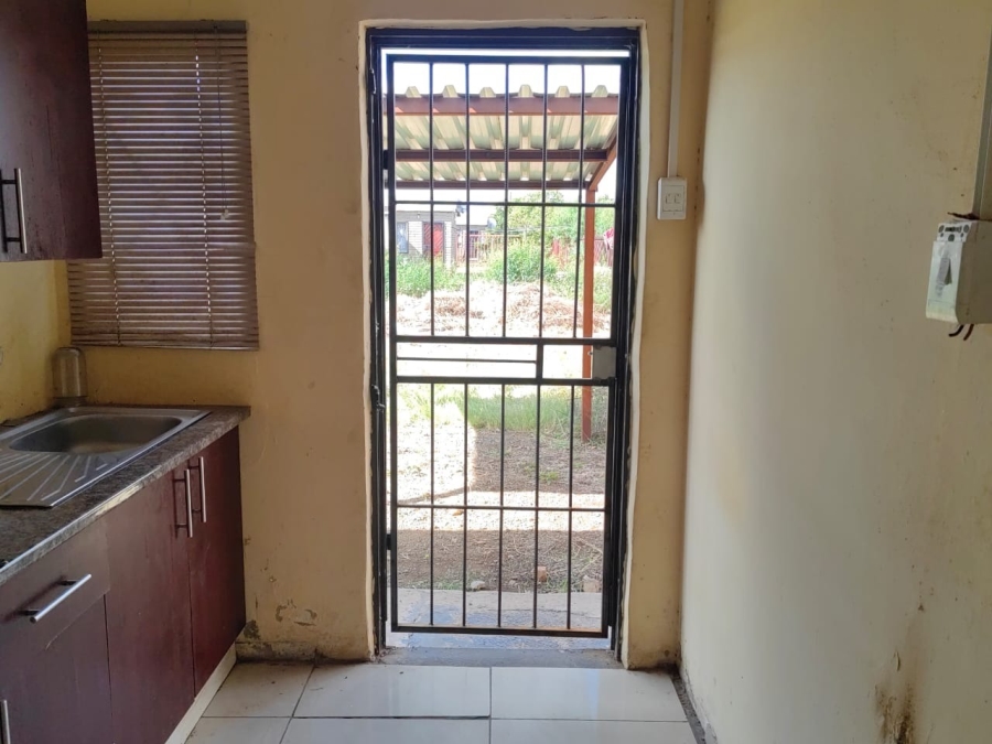 2 Bedroom Property for Sale in Rodenbeck Free State